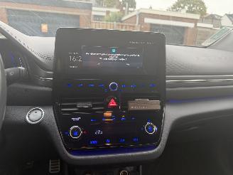 Hyundai Ioniq  picture 13