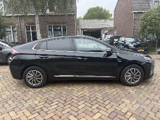 Hyundai Ioniq  picture 7