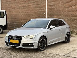 krockskadad bil auto Audi A3 1.4 TFSI S LINE NAP 2013/1