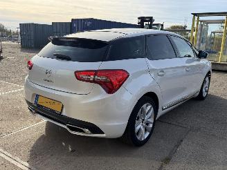 Avarii autoturisme Citroën DS5 1.6 e-HDI 2013/1