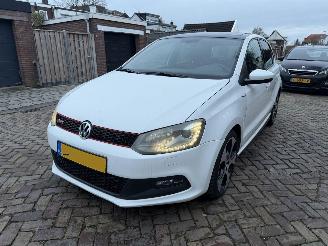Vaurioauto  passenger cars Volkswagen Polo 1.4 GTI TSI PANO LED AUTOMAAT 2011/1