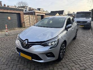 Avarii autoturisme Renault Clio 1.0 TCe  Initiale Paris AUTOMAAT 2021/1