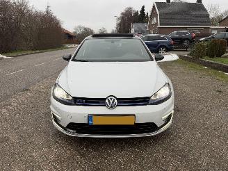 Volkswagen Golf 1.4 TSI GTE PANO AUTOMAAT picture 4