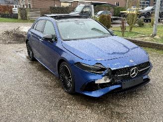Auto incidentate Mercedes A-klasse A200 nieuwe model AMG PANO SFEER 2024/1