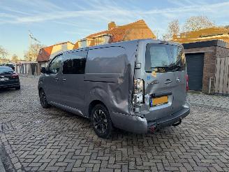 krockskadad bil auto Opel Vivaro 2.0 CDTI L3H1 ROLSTOELBUS AUTOMAAT NAP!!! 2022/1
