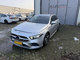 Mercedes A-klasse A180d amg pakket picture 2