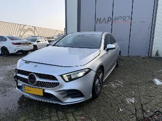 Vaurioauto  passenger cars Mercedes A-klasse A180d amg pakket 2019/1