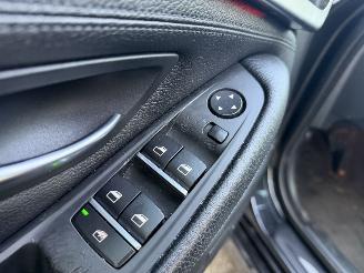 BMW 5-serie 550i M picture 22