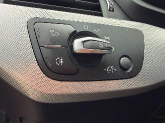 Audi A4 Avant 2.0 150 PK AUTOMAAT picture 17