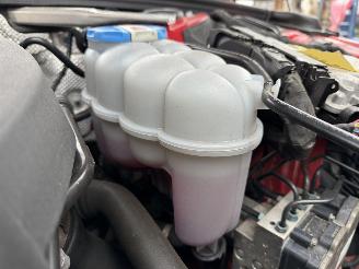 Audi A4 Avant 2.0 150 PK AUTOMAAT picture 29