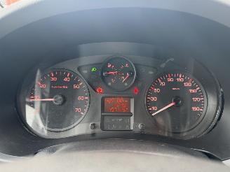 Peugeot Partner 1.6 BlueHDi 75 L1 Première EURO 6 picture 10