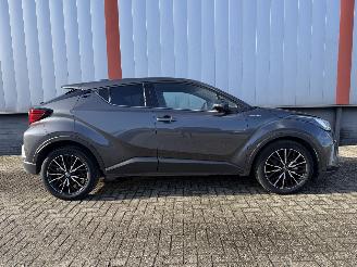 Toyota CH-R 1.8 Hybrid Executive NAP!! picture 3