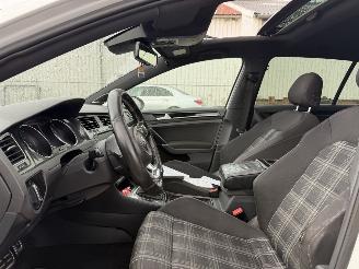 Volkswagen Golf 2.0 GTD 184 PK Sport Pano picture 10