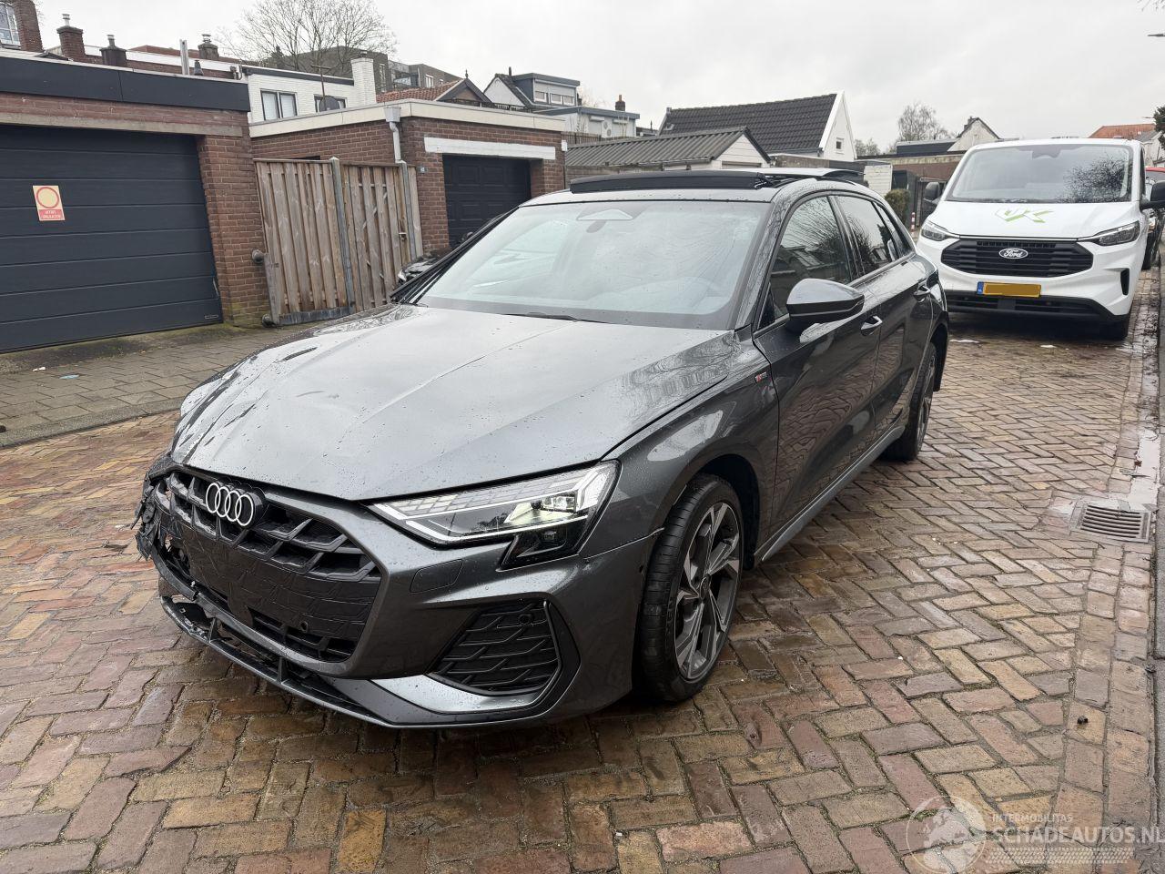 Audi A3 1.5TFSi S LINE PANO AUTOMAAT
