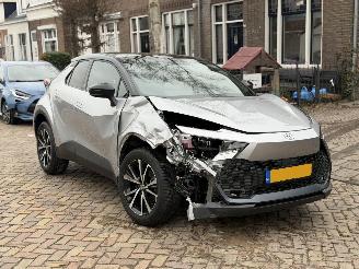 Toyota CH-R 1.8 Hybrid 140 Bussnis picture 4