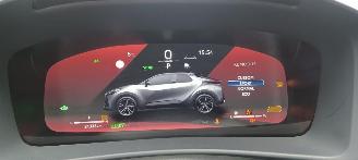 Toyota CH-R 1.8 Hybrid 140 Bussnis picture 17