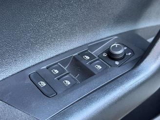 Volkswagen Taigo 1.0 TSI R Line PANO picture 15