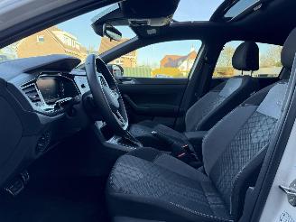 Volkswagen Taigo 1.0 TSI R Line PANO picture 13