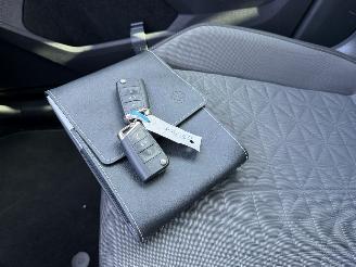 Volkswagen Tiguan 1.5 TSI Life Business AUTOMAAT picture 15