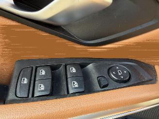 BMW 3-serie 330e M PAKKET DAK! picture 17