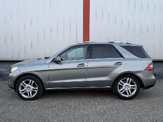 Mercedes ML 250 Bluetec Edition 1 EURO 6 Luchtvering picture 17