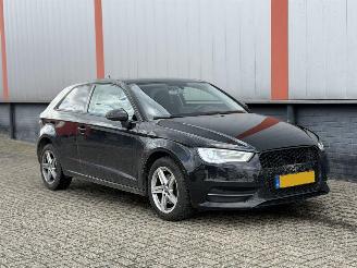 škoda osobní automobily Audi A3 1.4 TFSI PANO 2013/1