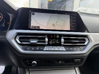 BMW 3-serie 320d x drive picture 15