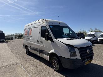 Volkswagen Crafter 30 2.0 TDI L2H2 BM AIRCO picture 3