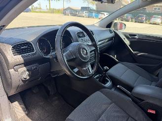 Volkswagen Golf 1.6 TDI Comfortline BlueMotion picture 8