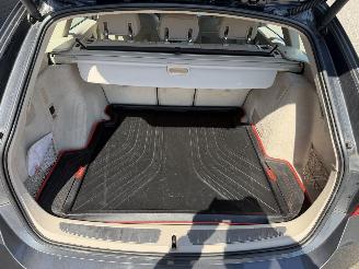 BMW 3-serie 330d xDrive picture 16