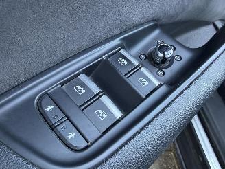 Audi Q7 3.0 TDI quattro S LINE PANO picture 14