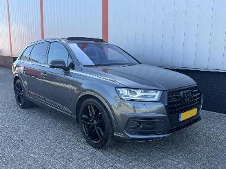 Audi Q7 3.0 TDI quattro S LINE PANO picture 2