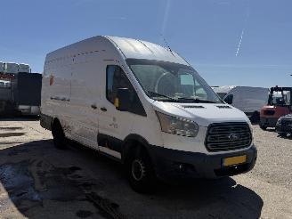 krockskadad bil auto Ford Transit 350 2.2 TDCI L4H3 Trend 2016/1