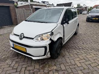 Volkswagen Up! 1.0 BMT move up! picture 2