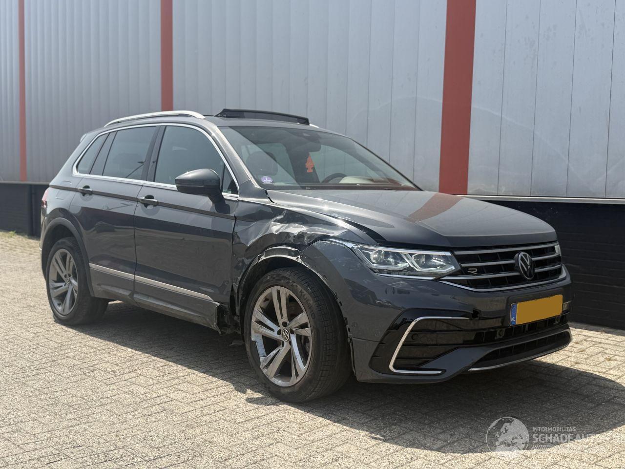 Volkswagen Tiguan 1.4 TSI eHybrid R-Line HEAD UP PANO