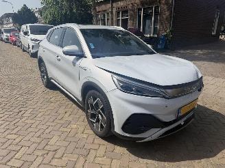 Voiture accidenté BYD Atto 3 Comfort 60 kWh 2023/1