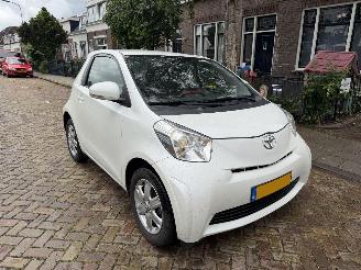 Toyota iQ 1.0 VVTI NAP picture 4