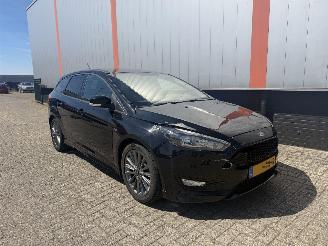 škoda osobní automobily Ford Focus 1.0 Titanium ST Line 2016/1