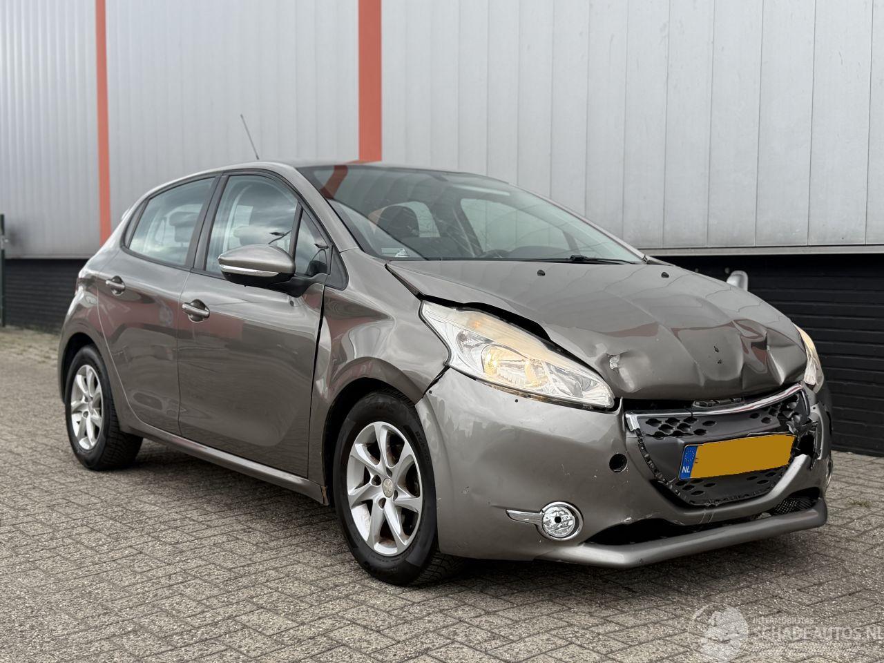 Peugeot 208 1.4 e-HDi Blue Lease