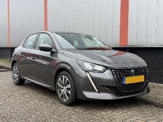 Schadeauto Peugeot 208 1.2. PureTech NAP 2020/1