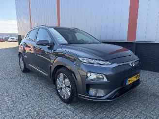 Coche accidentado Hyundai Kona EV Premium Sky 64 kWh 2020/1