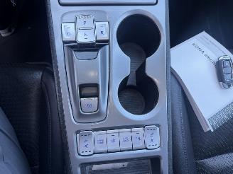 Hyundai Kona EV Premium Sky 64 kWh picture 17