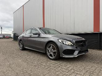 skadebil auto Mercedes C-klasse C180d AMG 2017/1