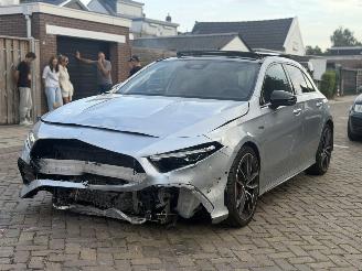 Vaurioauto  passenger cars Mercedes AMG A35 AMG Facelift Pano/Schaalstoelen 2024/1