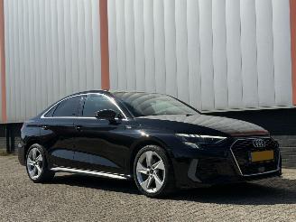 skadebil auto Audi A3 LIMOUSINE 30 TFSI S LINE AUTOMAAT NAP!!! 2023/1