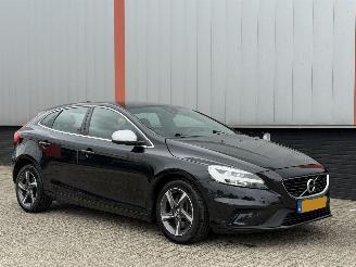 Voiture accidenté Volvo V-40 2.0 D3 R Design NAP 2018/1