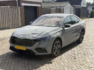Vaurioauto  passenger cars Skoda Octavia 1.4 TSI RS iV PHEV 2021/1