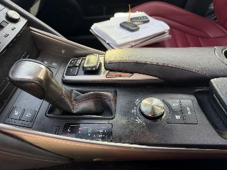 Lexus IS G Sport 300h Hybrid picture 17