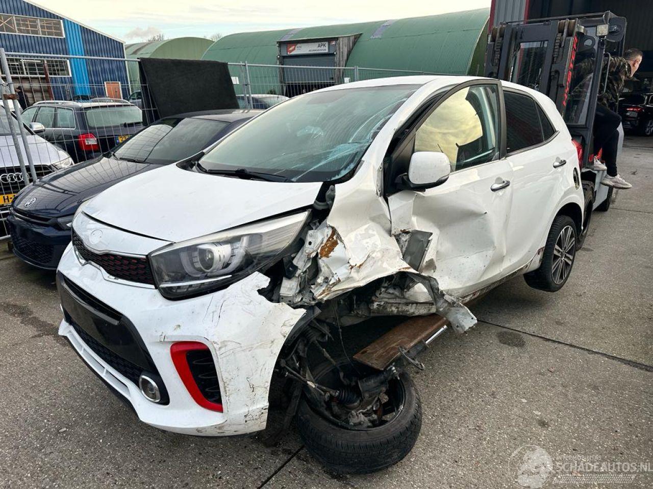 Kia Picanto 1.0 GT LINE