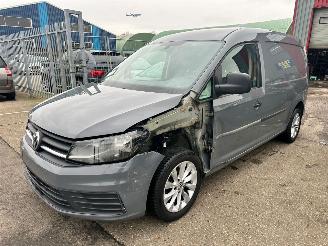 uszkodzony samochody osobowe Volkswagen Caddy maxi 2.0 TDI 2018/2